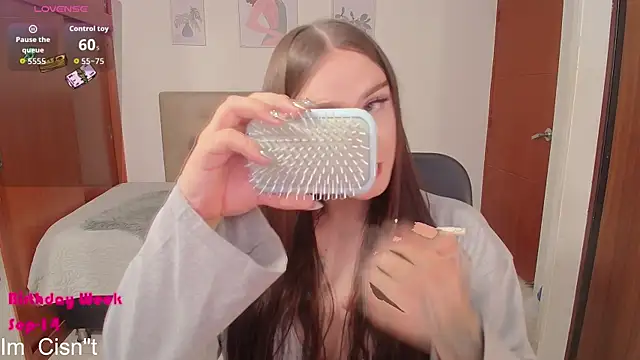 Miley Baker online show from September 2025 01:36:02 PM