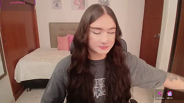 Miley Baker online show from January 2026 06:35:01 PM