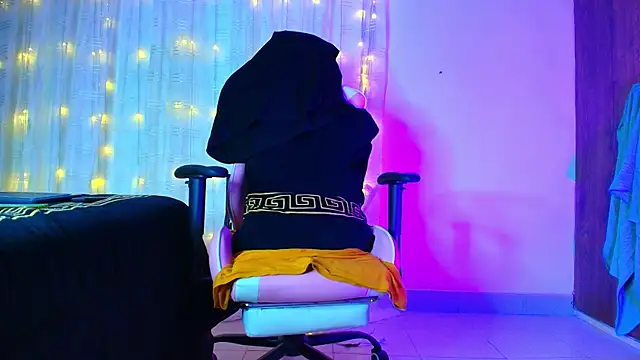 Snapshot of jacoob_woods chatting on January 2025 07:43:02 AM jacoob woods online show from January 2025 07:43:02 AM