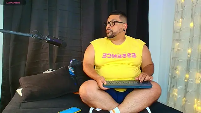 Snapshot of jacoob_woods chatting on February 2025 02:56:02 AM jacoob woods online show from February 2025 02:56:02 AM