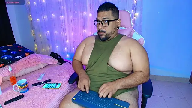 Snapshot of jacoob_woods chatting on February 2025 02:07:01 AM jacoob woods online show from February 2025 02:07:01 AM