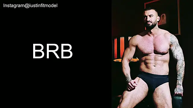 Snapshot of MuscleJohn chatting on March 2026 06:29:01 AM MuscleJohn online show from March 2026 06:29:01 AM