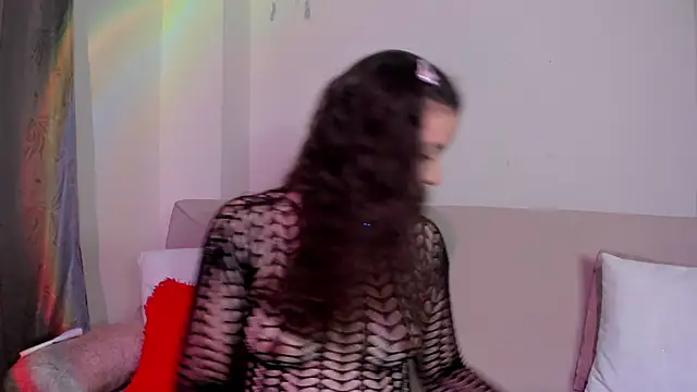 BUUNNY BELLA online show from May 2026 07:20:01 PM