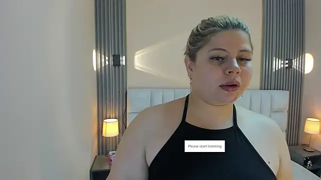 Snapshot of EYMI_TOMSOM chatting on October 2025 10:36:01 AM EYMI TOMSOM online show from October 2025 10:36:01 AM