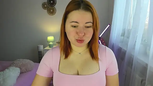 Snapshot of LAYLAxSTAR chatting on March 2025 07:08:02 AM LAYLAxSTAR online show from March 2025 07:08:02 AM