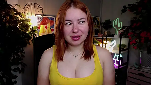 Snapshot of LAYLAxSTAR chatting on September 2025 06:25:02 AM LAYLAxSTAR online show from September 2025 06:25:02 AM