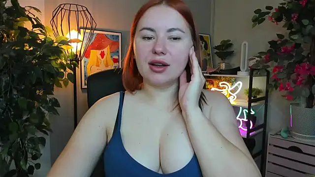 Snapshot of LAYLAxSTAR chatting on October 2025 06:36:02 AM LAYLAxSTAR online show from October 2025 06:36:02 AM