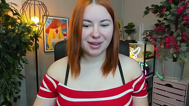 Snapshot of LAYLAxSTAR chatting on November 2025 07:29:01 AM LAYLAxSTAR online show from November 2025 07:29:01 AM