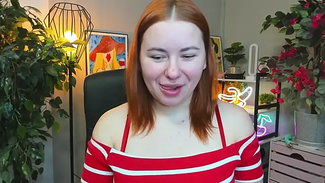 LAYLAxSTAR online show from December 2025 07:36:01 AM