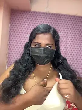 Snapshot of falooda288 chatting on April 2026 02:18:01 PM falooda288 online show from April 2026 02:18:01 PM