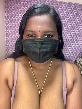 Snapshot of falooda288 chatting on April 2026 06:10:02 PM falooda288 online show from April 2026 06:10:02 PM