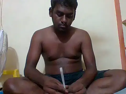 Snapshot of Slavebottombdsm09 chatting on April 2026 02:10:01 AM Slavebottombdsm09 online show from April 2026 02:10:01 AM