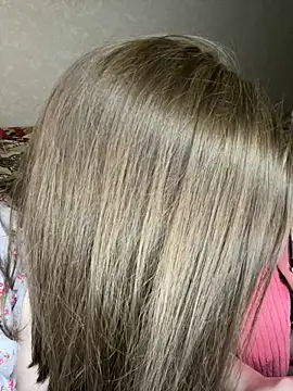 Snapshot of HellMoor chatting on January 2025 10:50:02 AM HellMoor online show from January 2025 10:50:02 AM