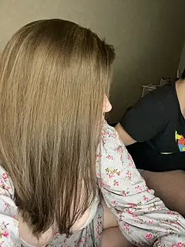 Snapshot of HellMoor chatting on January 2025 07:58:02 PM HellMoor online show from January 2025 07:58:02 PM