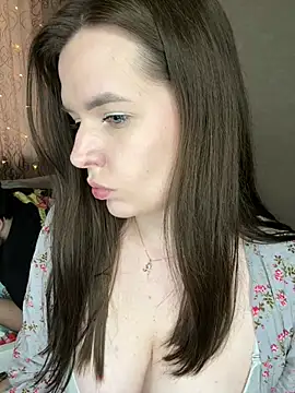 Snapshot of HellMoor chatting on February 2025 11:03:01 AM HellMoor online show from February 2025 11:03:01 AM