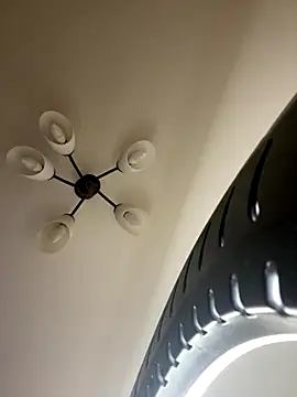 Snapshot of HellMoor chatting on September 2025 04:05:02 AM HellMoor online show from September 2025 04:05:02 AM