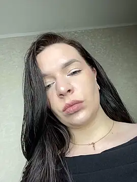 Snapshot of HellMoor chatting on October 2025 12:12:02 PM HellMoor online show from October 2025 12:12:02 PM