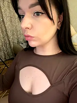 Snapshot of HellMoor chatting on November 2025 06:08:01 PM HellMoor online show from November 2025 06:08:01 PM