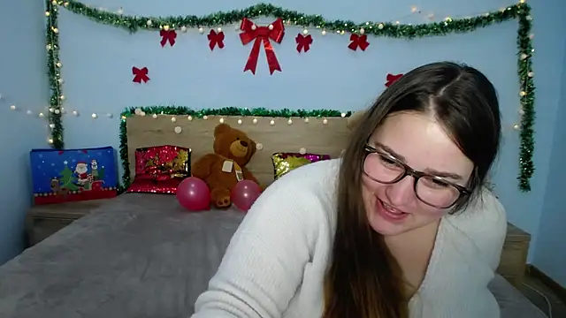 XX Daniella XX online show from January 2025 01:00:01 AM