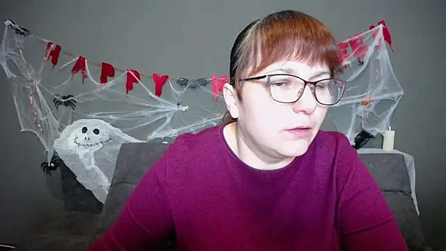 Snapshot of AliceInksSweetty chatting on October 2025 06:05:02 AM AliceInksSweetty online show from October 2025 06:05:02 AM