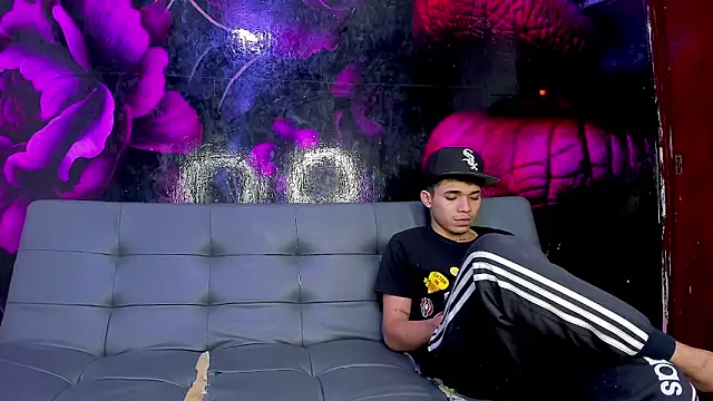 SecretsParty online show from September 2025 02:34:01 AM