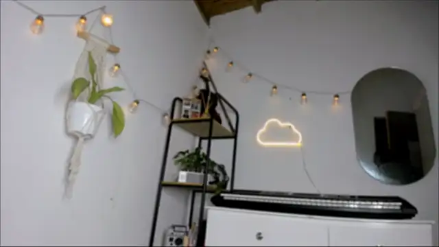 Snapshot of susy_angel chatting on January 2025 07:14:02 AM susy angel online show from January 2025 07:14:02 AM