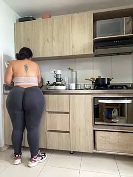 Snapshot of susy_angel chatting on December 2025 08:36:02 PM susy angel online show from December 2025 08:36:02 PM