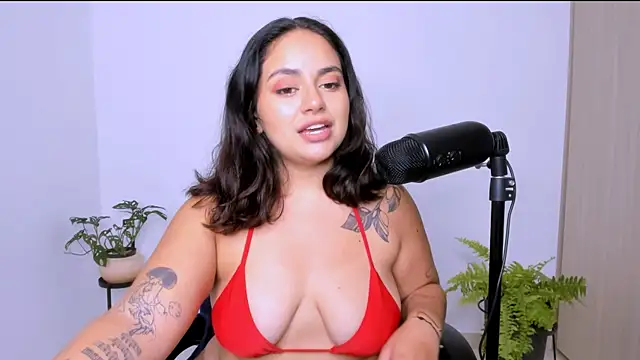 susy angel online show from May 2026 12:52:02 AM