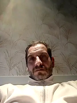 Snapshot of maxbigol chatting on December 2024 05:55:02 PM maxbigol online show from December 2024 05:55:02 PM