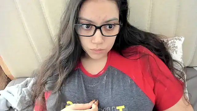 roniewester online show from March 2026 03:18:01 PM