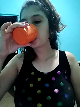 Snapshot of mariamac420 chatting on March 2026 01:54:02 AM mariamac420 online show from March 2026 01:54:02 AM