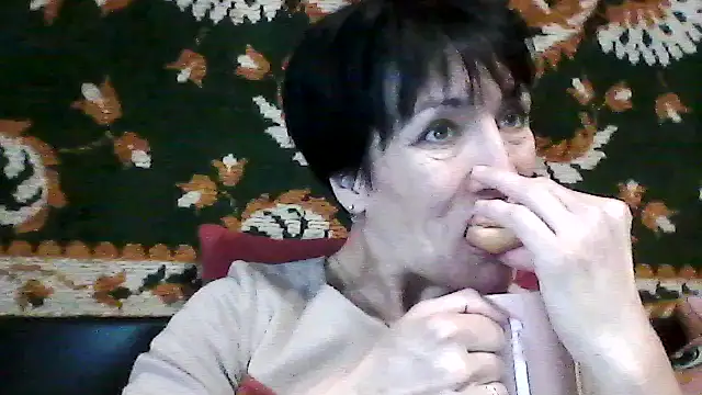 SunnyAmorre online show from October 2025 07:39:01 AM