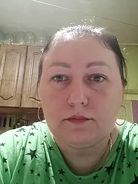 Snapshot of Rini333 chatting on March 2025 02:41:02 AM Rini333 online show from March 2025 02:41:02 AM