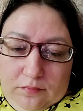 Snapshot of Rini333 chatting on September 2025 04:01:01 AM Rini333 online show from September 2025 04:01:01 AM