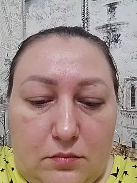 Snapshot of Rini333 chatting on September 2025 06:48:02 AM Rini333 online show from September 2025 06:48:02 AM