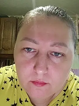 Snapshot of Rini333 chatting on November 2025 11:21:02 AM Rini333 online show from November 2025 11:21:02 AM