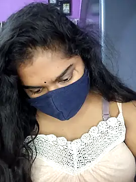 Snapshot of riya-baby chatting on January 2025 04:00:02 PM riya-baby online show from January 2025 04:00:02 PM