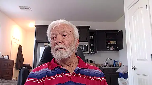 Snapshot of rockpoint69 chatting on April 2026 01:26:01 PM rockpoint69 online show from April 2026 01:26:01 PM