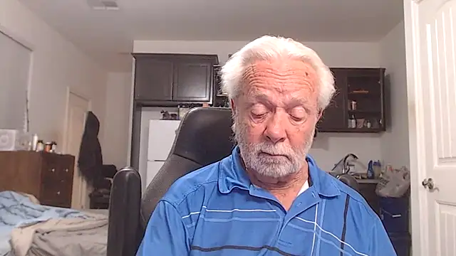 Snapshot of rockpoint69 chatting on June 2026 07:44:01 AM rockpoint69 online show from June 2026 07:44:01 AM