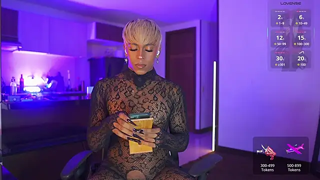 AmberRaus online show from November 2025 03:07:01 AM