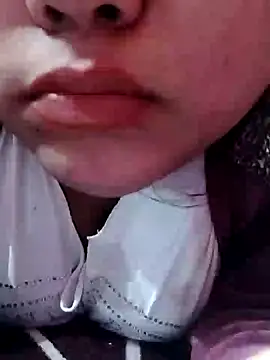 Snapshot of Srishtijain51 chatting on January 2025 07:10:01 PM Srishtijain51 online show from January 2025 07:10:01 PM