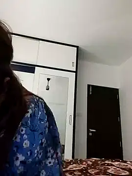 Snapshot of Srishtijain51 chatting on February 2025 07:35:02 PM Srishtijain51 online show from February 2025 07:35:02 PM