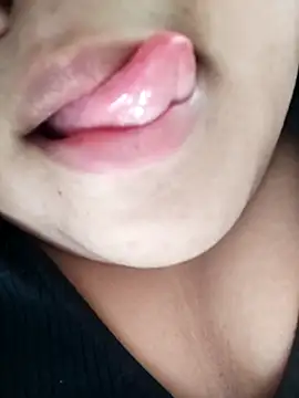 Snapshot of Srishtijain51 chatting on February 2025 05:26:02 AM Srishtijain51 online show from February 2025 05:26:02 AM