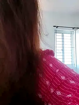 Snapshot of Srishtijain51 chatting on February 2025 09:03:01 AM Srishtijain51 online show from February 2025 09:03:01 AM