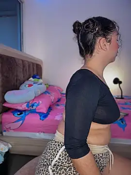 Snapshot of Shara_dreams chatting on March 2026 01:11:02 PM Shara dreams online show from March 2026 01:11:02 PM