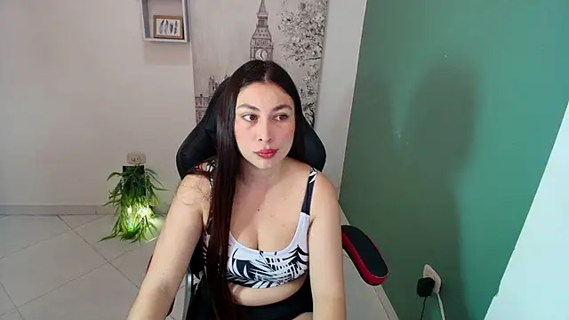 bella 99  online show from November 2025 12:28:02 PM