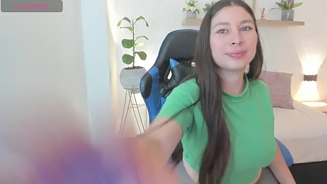 Snapshot of bella_99_ chatting on April 2026 11:23:02 AM bella 99 online show from April 2026 11:23:02 AM