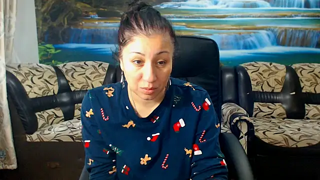 MoistMady online show from January 2026 06:39:02 AM