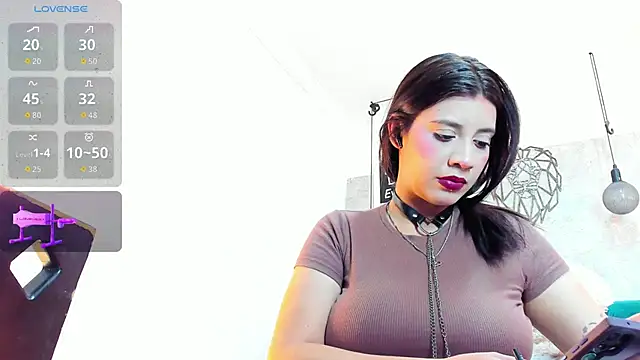 Rebeca xs online show from February 2026 08:40:02 PM