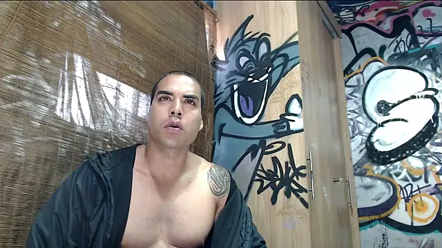 Snapshot of Justin_Frank chatting on April 2026 05:17:01 PM Justin Frank online show from April 2026 05:17:01 PM